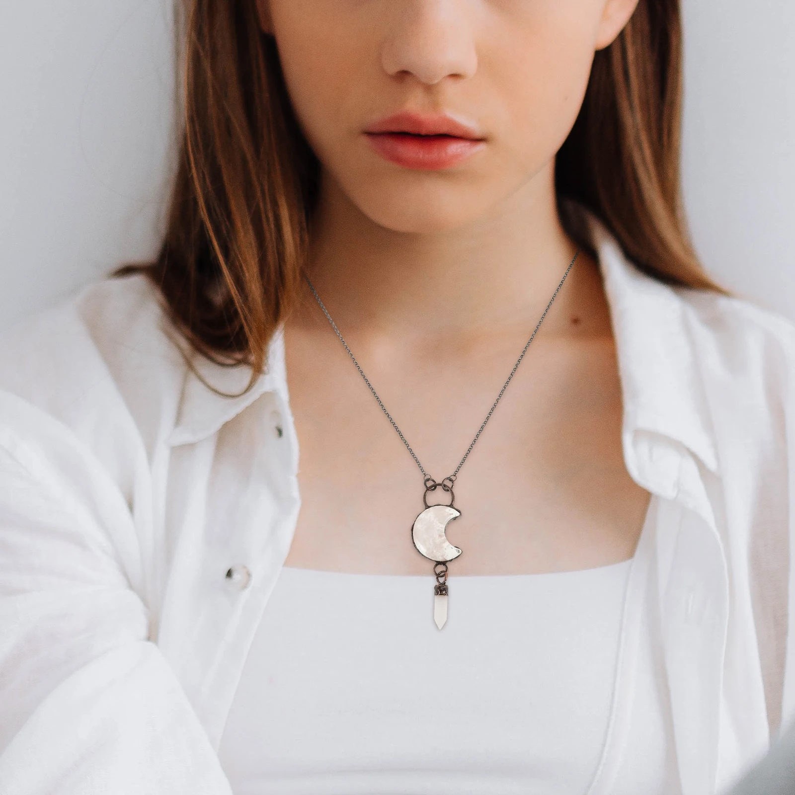 Crescent Moon Necklace Pendant Charm Necklaces for Women White Crystal Moon Hexagon Pendant Vintage Trendy Jewelry
Crescent Moon Necklace Pendant Charm Necklaces for Women White Crystal Moon Hexagon Pendant Vintage Trendy Jewelry