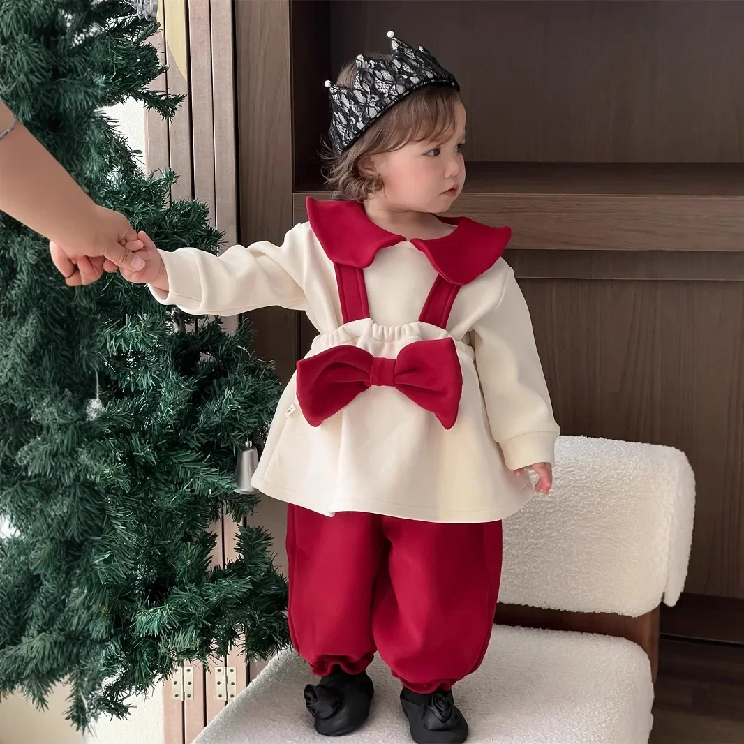 Girls Christmas Suspender Dress Cute Autumn and Winter New Korean Baby Clothes Thick Bow Sweet Girls Baby Top
Girls Christmas Suspender Dress Cute Autumn and Winter New Korean Baby Clothes Thick Bow Sweet Girls Baby Top