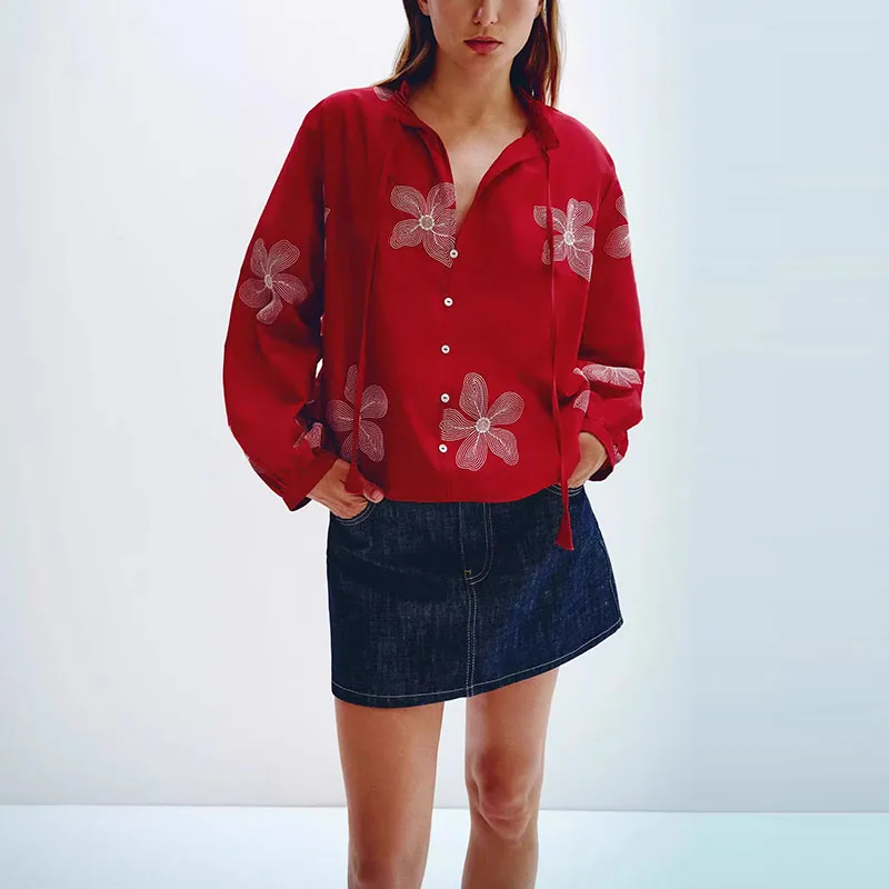 Spring 2025 New Women's Faion Long Sve round Ne Embroidered irt Top Street Sle Polyester Fiber 00% Z Brand
Spring 2025 New Women's Faion Long Sve round Ne Embroidered irt Top Street Sle Polyester Fiber 00% Z Brand
