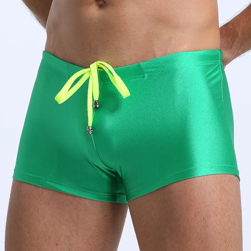 Men's Solid Color Board Shorts with Drawstring Beach Swimwear for Surfing And Swimming
Men's Solid Color Board Shorts with Drawstring Beach Swimwear for Surfing And Swimming