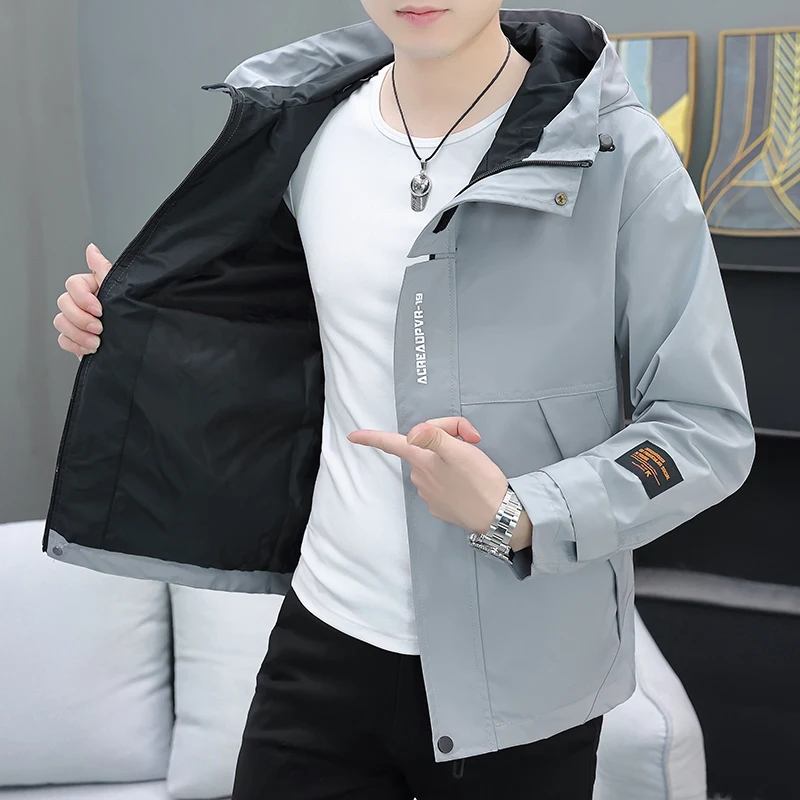 Men's Outdoor Workwear Jacket Spring Autumn New Style Lightweight Luxury Hooded Fashion Embroidery Casual Coat Zipper Decoration
Men's Outdoor Workwear Jacket Spring Autumn New Style Lightweight Luxury Hooded Fashion Embroidery Casual Coat Zipper Decoration
