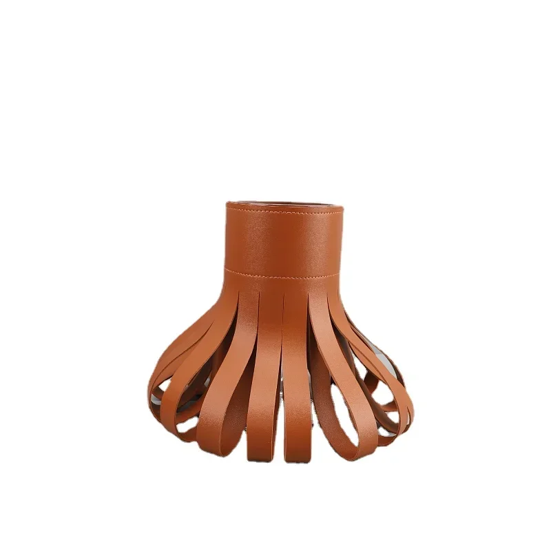 ~Leather Glass Vase Decoration Living Room Flower Arrangement Model Room Home Dining Table TV Cabinet Ornament
~Leather Glass Vase Decoration Living Room Flower Arrangement Model Room Home Dining Table TV Cabinet Ornament