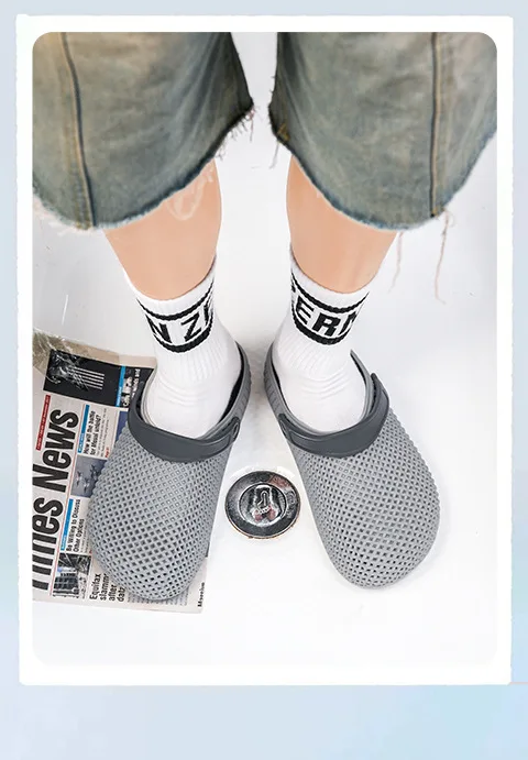 3D printed outer wear sports non-slip and breathable bag head hole hole men's sandals Birkenstocks beach shoes driving
3D printed outer wear sports non-slip and breathable bag head hole hole men's sandals Birkenstocks beach shoes driving