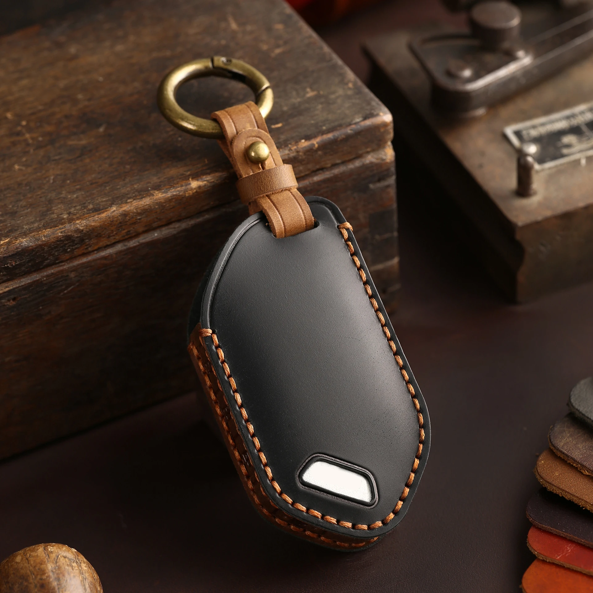 Leather Car Remote Key Cover Case Holder shell Chain Keyring Fob For KIA Ev5 EV9 MQ4 Picanto Sorento Carnival KA4 K5 Carens 2024
Leather Car Remote Key Cover Case Holder shell Chain Keyring Fob For KIA Ev5 EV9 MQ4 Picanto Sorento Carnival KA4 K5 Carens 2024