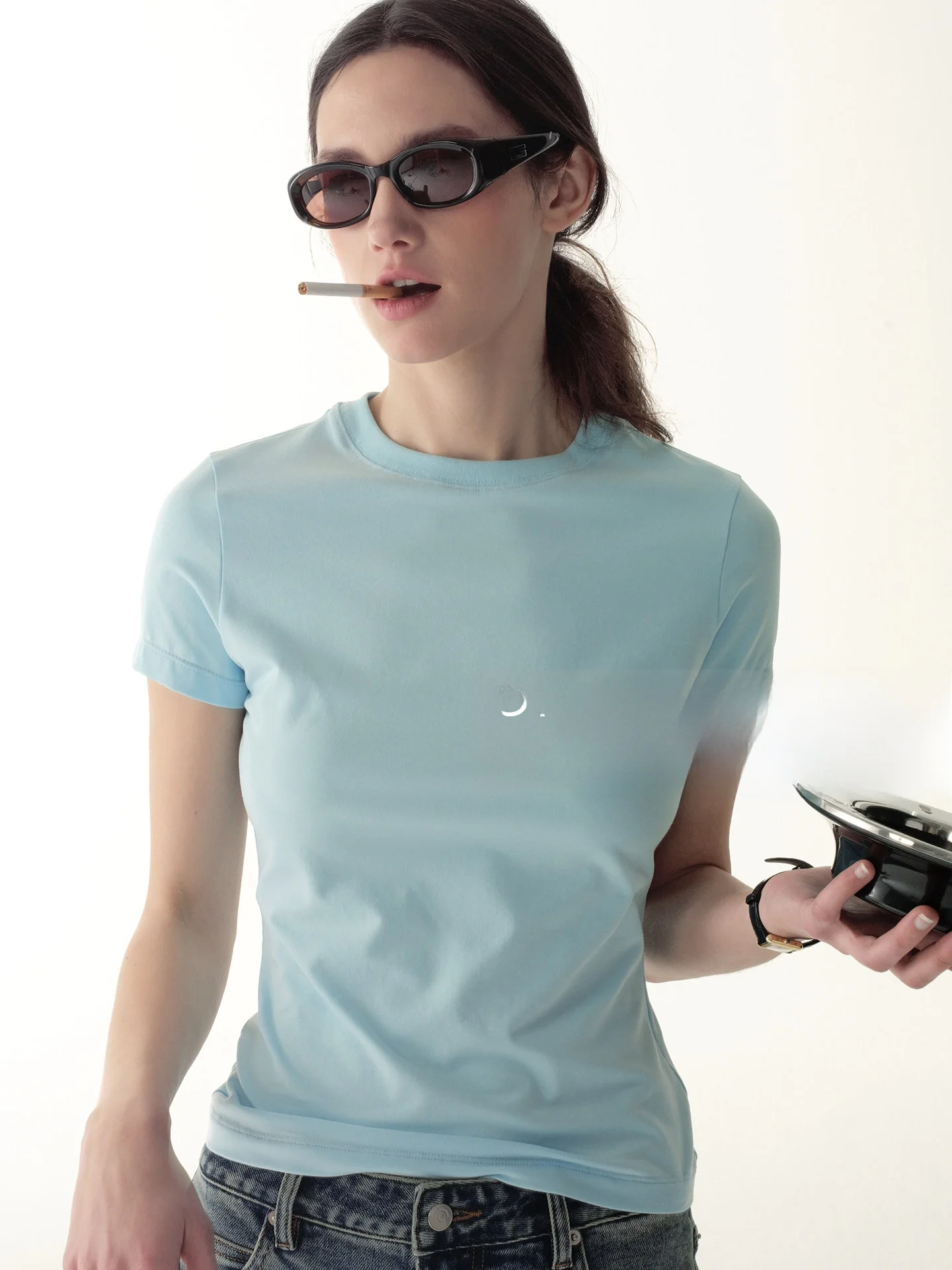Cooling Short Sleeve round Neck T-Shirt Women's Summer Slim Fit Basic Color Base Shirt Universal Shoulder Simple Style
Cooling Short Sleeve round Neck T-Shirt Women's Summer Slim Fit Basic Color Base Shirt Universal Shoulder Simple Style
