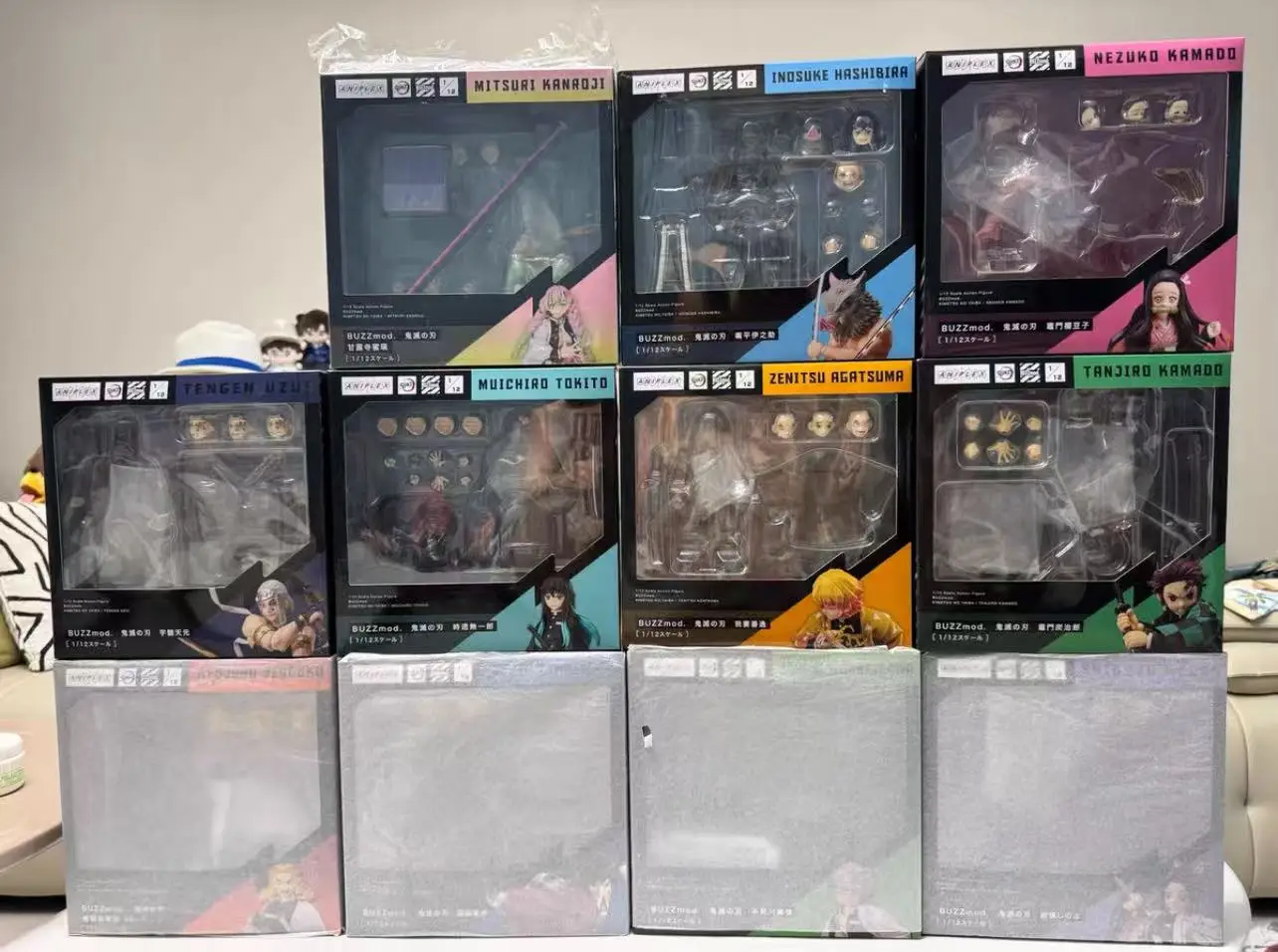 Оригинальная фигурка Aniplex Demon Slayer BUZZmod Uzui Tengen Kamado Tanjirou Tomioka Giyuu Hashibira Inosuke Akaza, фигурка, модель игрушки
Оригинальная фигурка Aniplex Demon Slayer BUZZmod Uzui Tengen Kamado Tanjirou Tomioka Giyuu Hashibira Inosuke Akaza, фигурка, модель игрушки