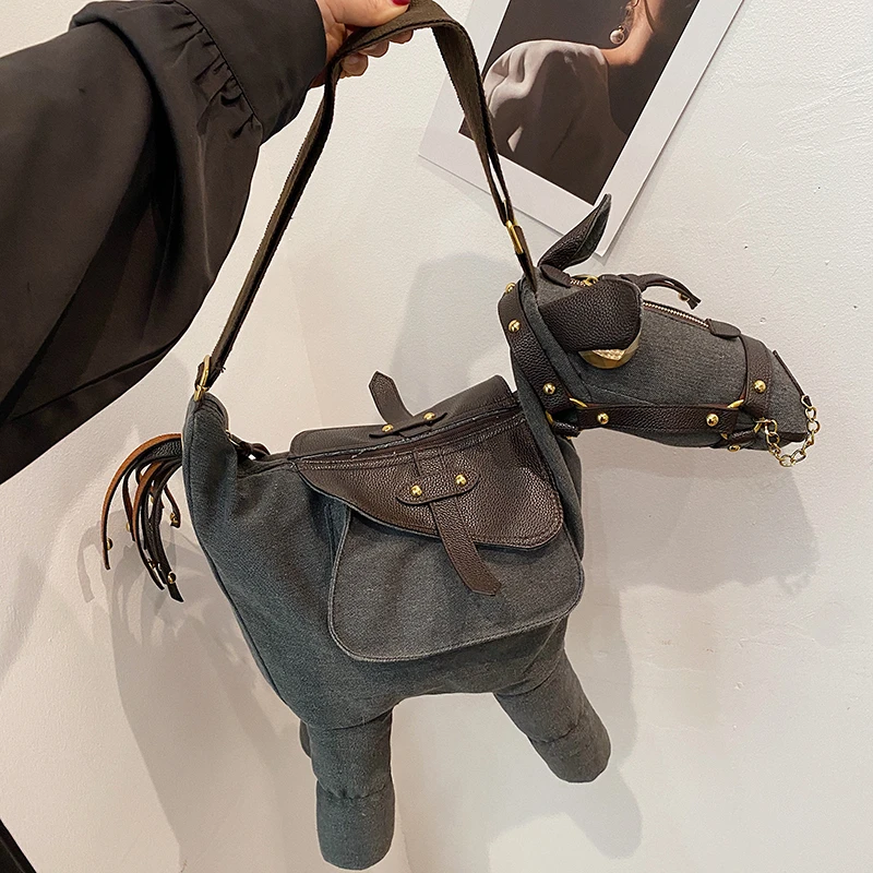 Сумки на плечо из искусственной кожи, забавный дизайн, индивидуальные супер крутые сумки через плечо для женщин, украшения с заклепками, популярные модные внутренние карманы на молнии
Сумки на плечо из искусственной кожи, забавный дизайн, индивидуальные супер крутые сумки через плечо для женщин, украшения с заклепками, популярные модные внутренние карманы на молнии