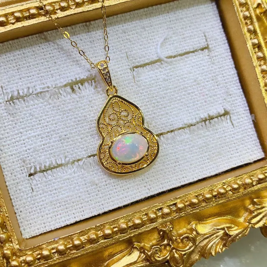 Luxurious Fashionable Oval Shape Natural Opal S925 Silver Pendant Holiday Present Ideal for Daily or Party Wear
Luxurious Fashionable Oval Shape Natural Opal S925 Silver Pendant Holiday Present Ideal for Daily or Party Wear