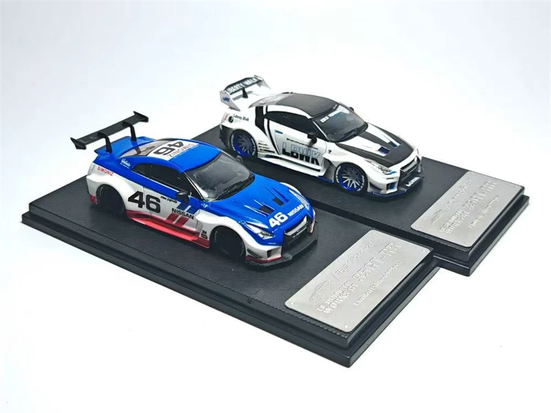 PreSale Model Collect MC 1:64 LBWK GTR R35 LB1.5 White Carbon Top #46 White Blue Collection Miniature DieCast Model Car
PreSale Model Collect MC 1:64 LBWK GTR R35 LB1.5 White Carbon Top #46 White Blue Collection Miniature DieCast Model Car
