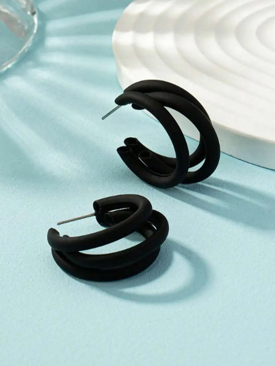 Geometric Black Hoop Earrings For Women
Geometric Black Hoop Earrings For Women