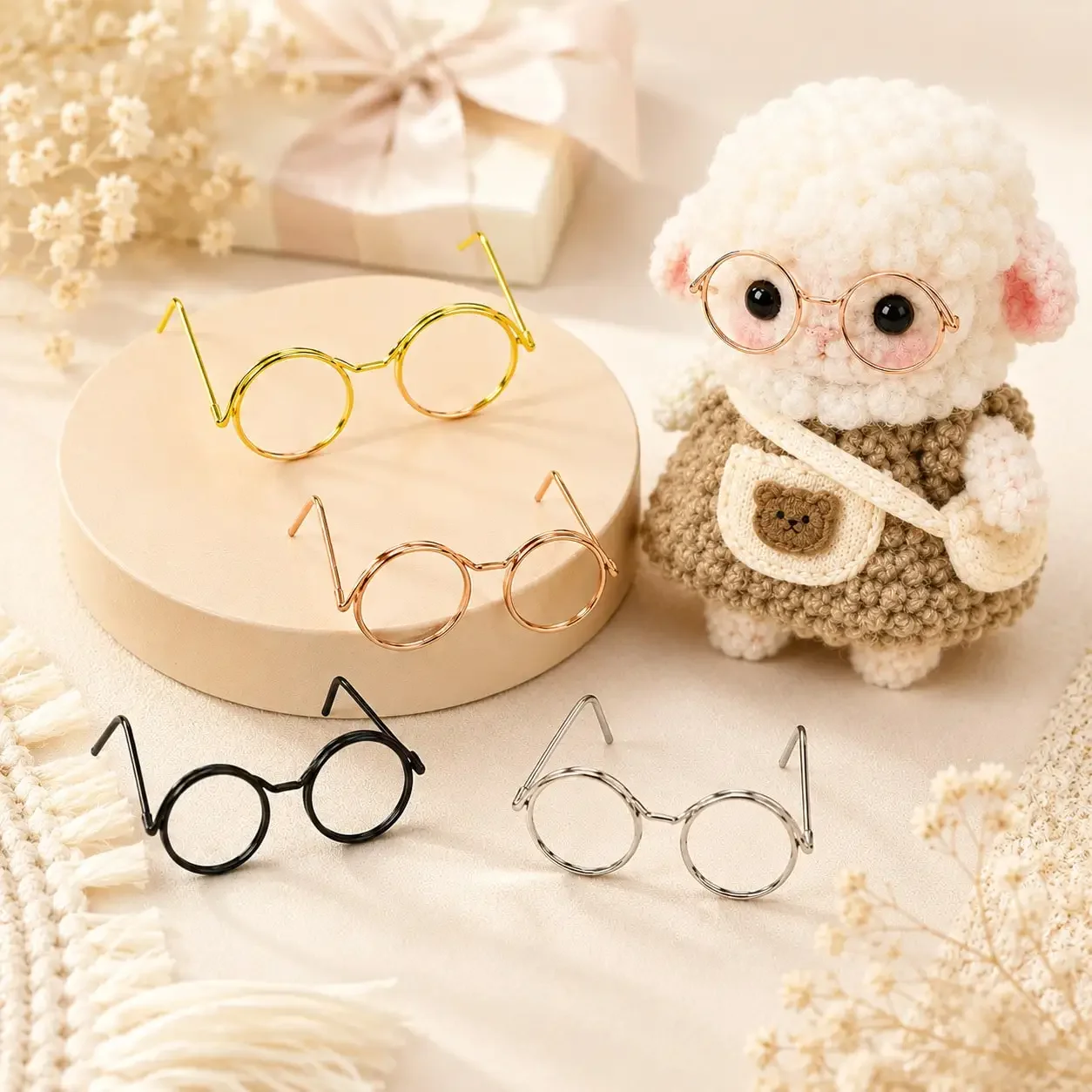 10pcs Mini Glasses Frame, Suitable For Dolls - Metal Glasses, Can Be Used For DIY Crafts And Photography, Diverse Colors, Ideal For Handicrafts, Creative Decorations, Phone Case Decorations, And Christmas Decorations.
10pcs Mini Glasses Frame, Suitable For Dolls - Metal Glasses, Can Be Used For DIY Crafts And Photography, Diverse Colors, Ideal For Handicrafts, Creative Decorations, Phone Case Decorations, And Christmas Decorations.