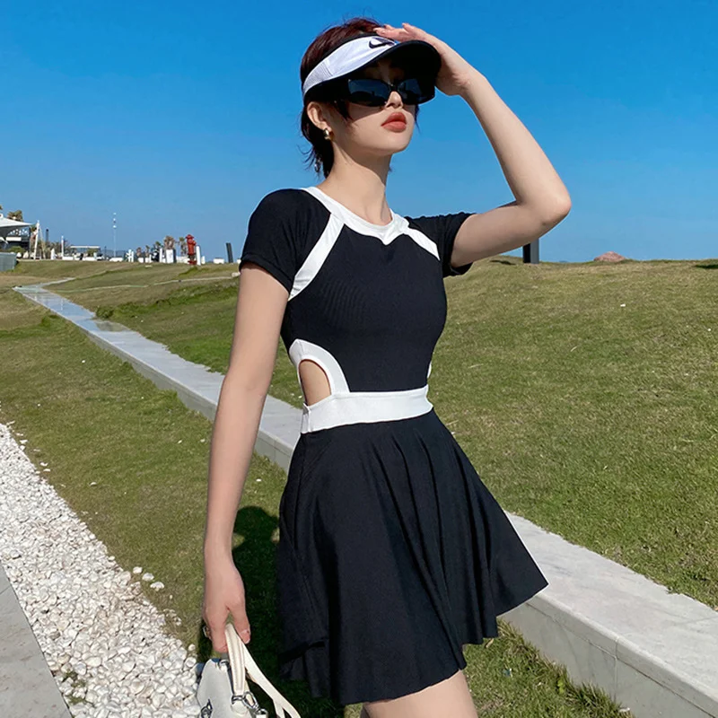 Wisuwore Asian New Large Women's Skirt Style Conservative One-piece Skirt with Slim Chest In Short Sleeve Hot Spring Swimsuit
Wisuwore Asian New Large Women's Skirt Style Conservative One-piece Skirt with Slim Chest In Short Sleeve Hot Spring Swimsuit