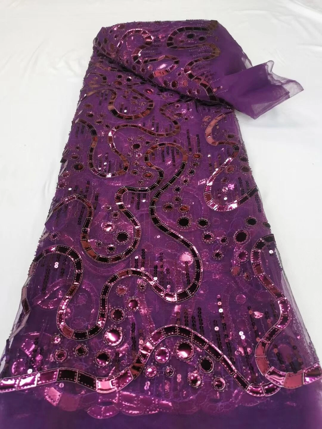 Latest African Handmade Beads Lace Fabric 2023 High Quality Sequins Embroidery French Nigerian Lace Fabric For Party YXZ051
Latest African Handmade Beads Lace Fabric 2023 High Quality Sequins Embroidery French Nigerian Lace Fabric For Party YXZ051