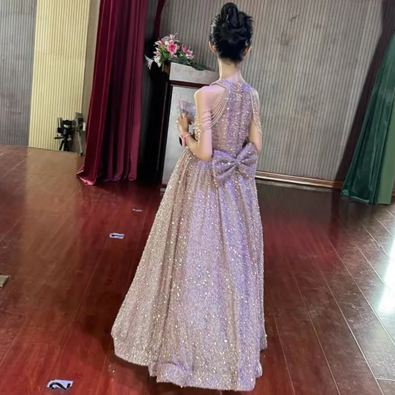 Children's Princess Girl's Birthday Catwalk Piano Performance Costume Little Host High-end Formal Dress
Children's Princess Girl's Birthday Catwalk Piano Performance Costume Little Host High-end Formal Dress