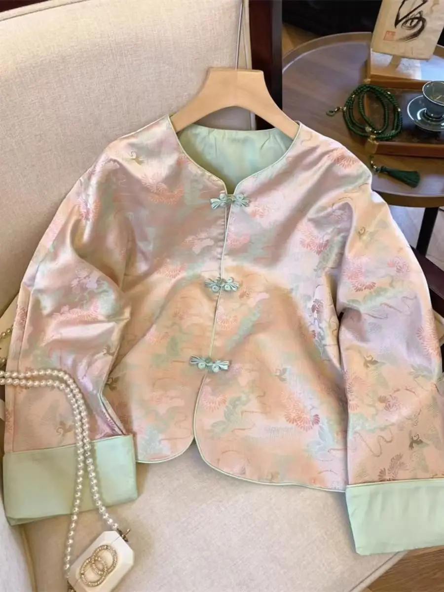 Chic Cheongsam Tangsuit Chinese Zen Top Blouse Contrast Jacquard Coats Women Jacket Autumn Long Sleeve Elegant Lady Outwear 2025
Chic Cheongsam Tangsuit Chinese Zen Top Blouse Contrast Jacquard Coats Women Jacket Autumn Long Sleeve Elegant Lady Outwear 2025