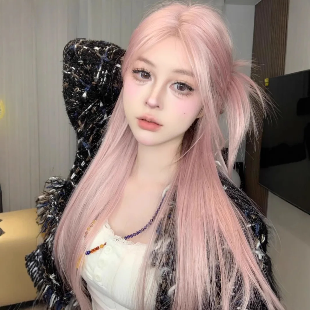 Pink Wig Lolita Long Straight Pink Wig for Women Headband Synthetic Wigs Pelucas De Fiesta Wigs in Promotion Lolita 가발
Pink Wig Lolita Long Straight Pink Wig for Women Headband Synthetic Wigs Pelucas De Fiesta Wigs in Promotion Lolita 가발