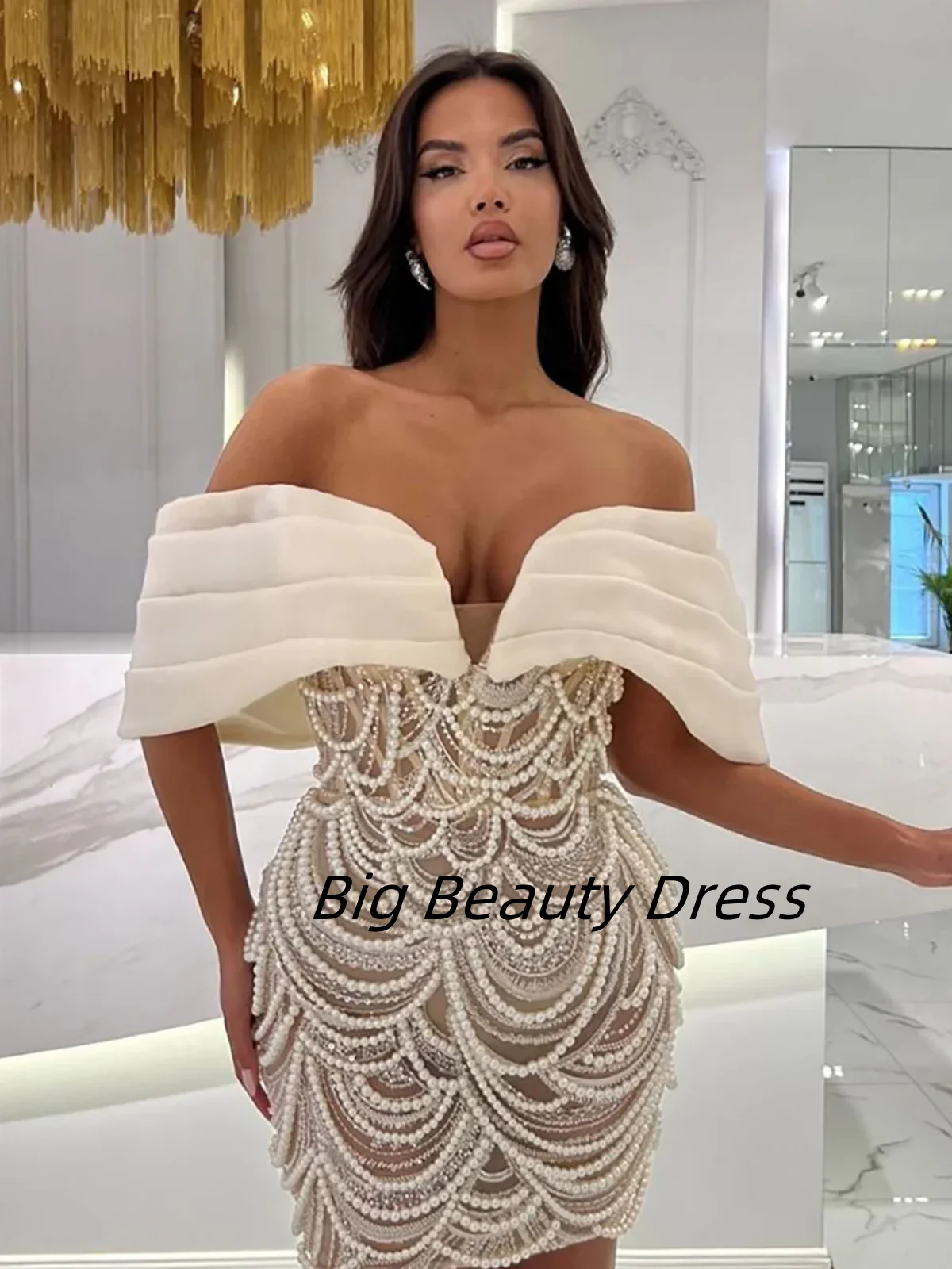 Роскошные мини-короткие платья Quinceanera по индивидуальному заказу, сексуальные мини-короткие платья с открытыми плечами и жемчугом, блестками и бисером, Vestidos de 15, quinceañera
Роскошные мини-короткие платья Quinceanera по индивидуальному заказу, сексуальные мини-короткие платья с открытыми плечами и жемчугом, блестками и бисером, Vestidos de 15, quinceañera