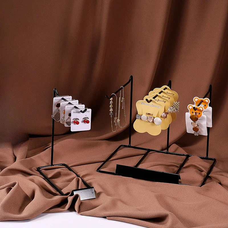 Creative Iron Jewelry Display Stand Desktop Multipurpose Earrings Rings Headband Keychains Hanging Holder Sundries Storage Racks
Creative Iron Jewelry Display Stand Desktop Multipurpose Earrings Rings Headband Keychains Hanging Holder Sundries Storage Racks