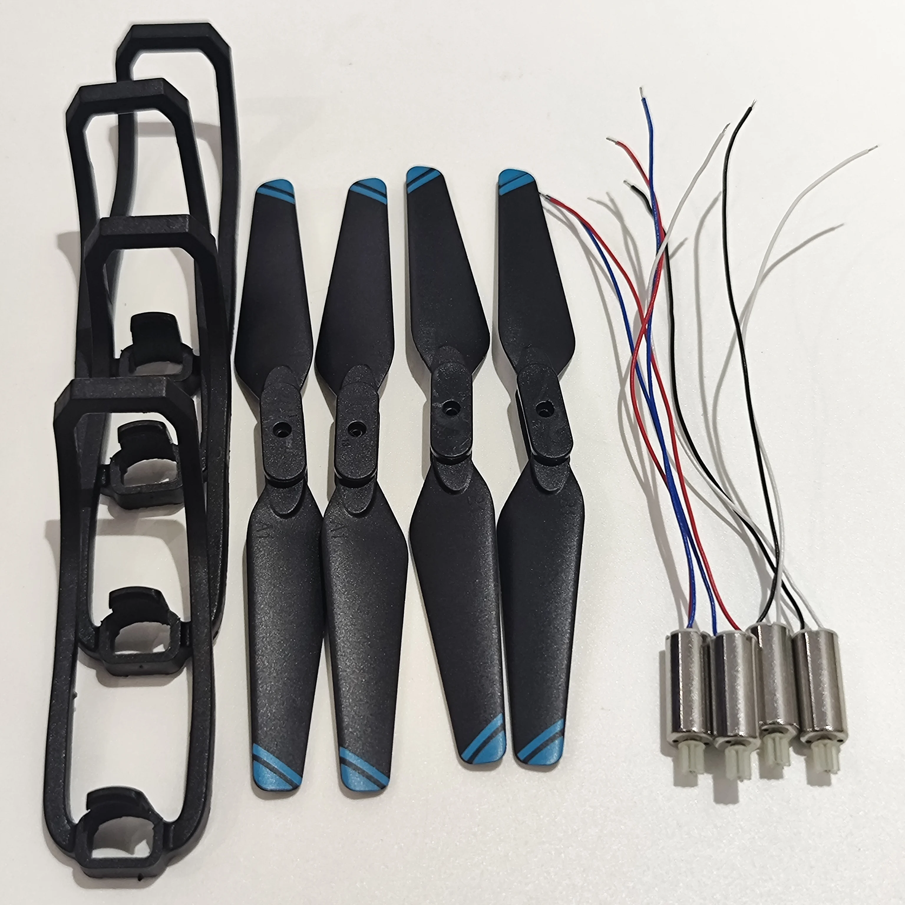 X6 Pro Foldable Drone Spare Parts CW CCW Engine Motors Blade Propeller Fan Protecting Frames for X6PRO RC Quadcopter Original
X6 Pro Foldable Drone Spare Parts CW CCW Engine Motors Blade Propeller Fan Protecting Frames for X6PRO RC Quadcopter Original