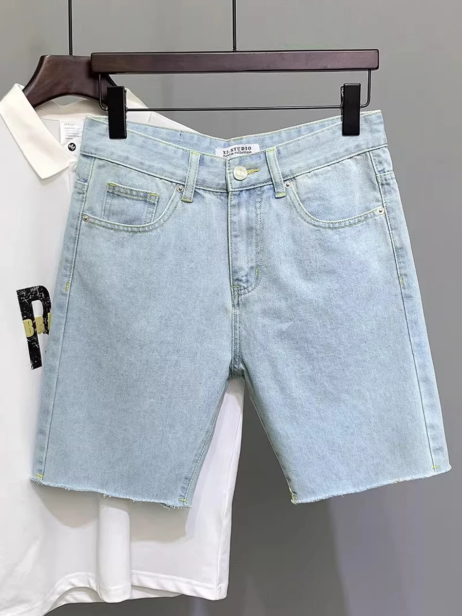 Light Blue Denim Shorts 2026 Summer New Women's High Waist Loose Short Pants Casual Oversized Men's Five-Quarter Pants
Light Blue Denim Shorts 2026 Summer New Women's High Waist Loose Short Pants Casual Oversized Men's Five-Quarter Pants