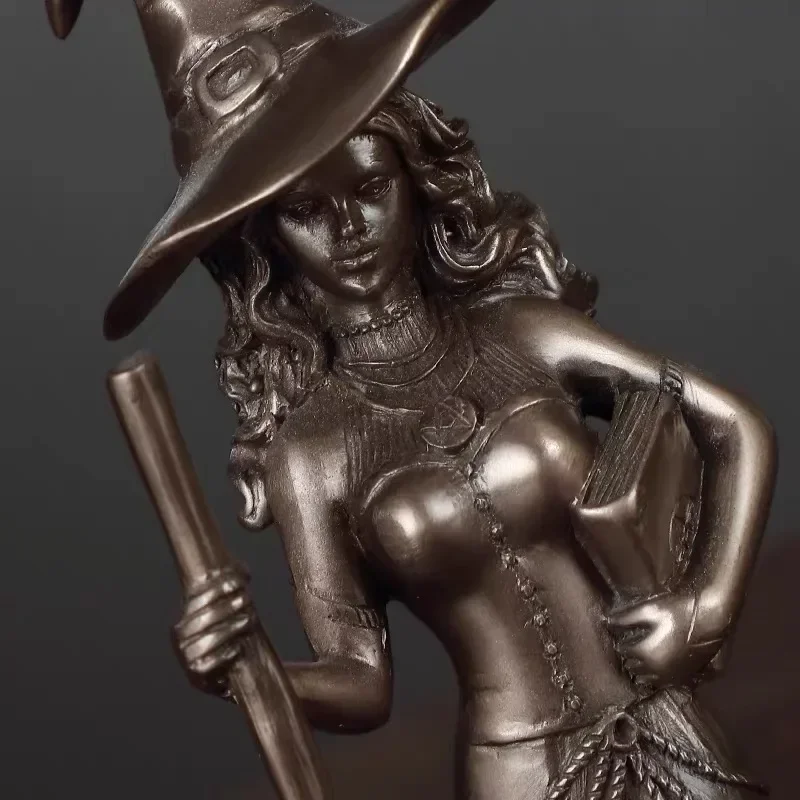 3pcs/set Europe United States retro creative modern minimalist Home decorations personality witch figure craft ornaments statue
3pcs/set Europe United States retro creative modern minimalist Home decorations personality witch figure craft ornaments statue