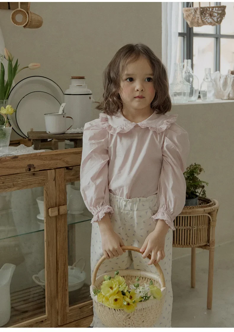 2025 Autumn Blouses Spring Korea Girls Children Clothing Lovely Lapel Collar Solid Color Long Sleeved Princess Style
2025 Autumn Blouses Spring Korea Girls Children Clothing Lovely Lapel Collar Solid Color Long Sleeved Princess Style