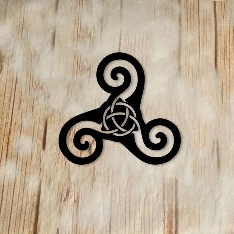 1pc Vintage Metal Celtic Triskelion Wall Art Intricate Knot Iron Wall Decor Traditional Aesthetic Ornament For Study Library Her
1pc Vintage Metal Celtic Triskelion Wall Art Intricate Knot Iron Wall Decor Traditional Aesthetic Ornament For Study Library Her