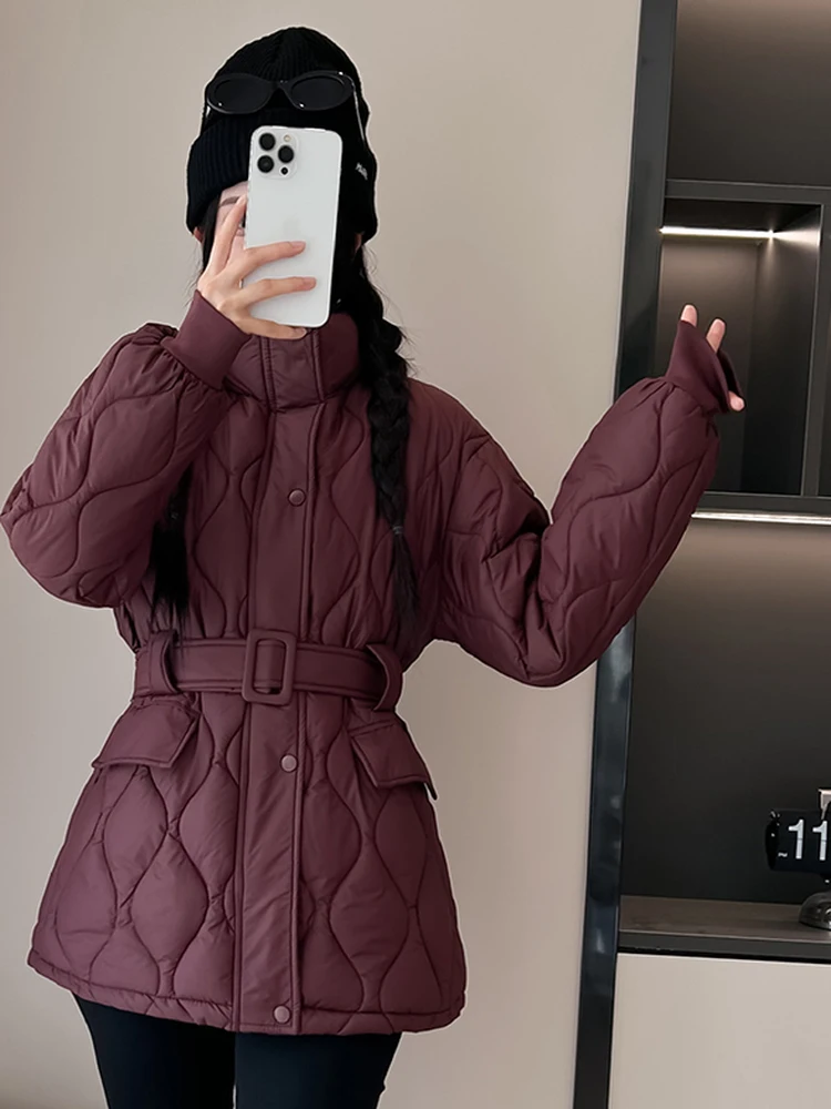 Faionable ort Cotton Jaet, женское зимнее пальто с утягивающей талией, корейская верхняя одежда прямого кроя с наполнителем из полиэстера
Faionable ort Cotton Jaet, женское зимнее пальто с утягивающей талией, корейская верхняя одежда прямого кроя с наполнителем из полиэстера