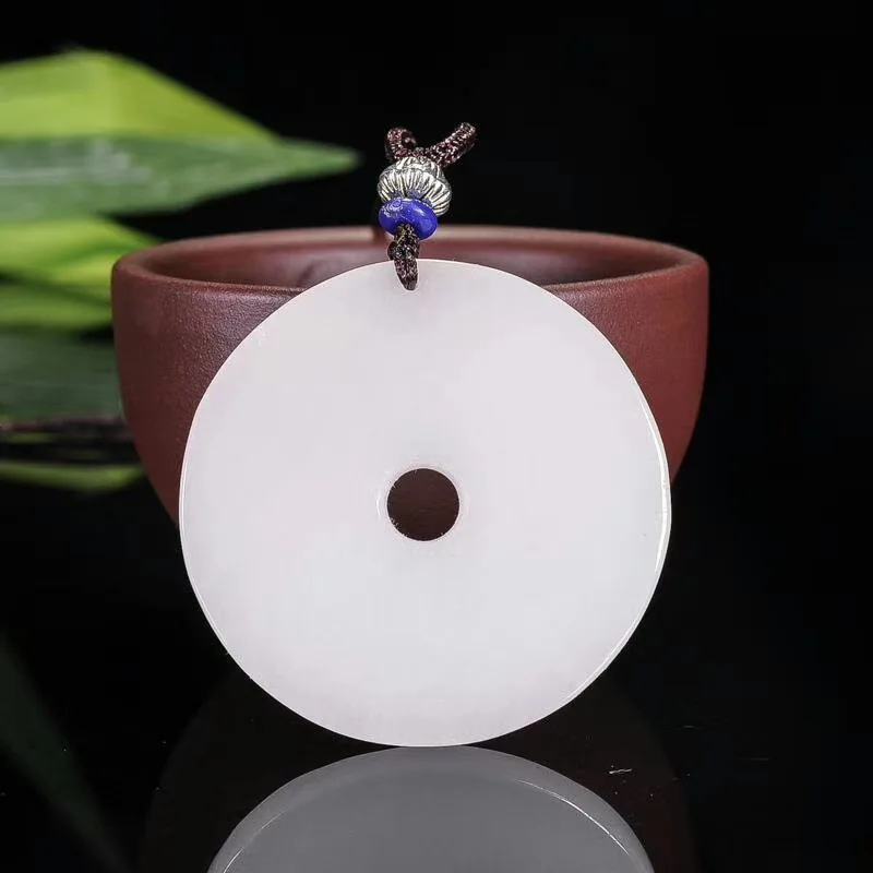 Xinjiang Safety Jade Jade Wall Pendant Jinsi Jade Pendant for Safety Men's and Women's Jade Pendant Jade Pendant Factory Wholesa
Xinjiang Safety Jade Jade Wall Pendant Jinsi Jade Pendant for Safety Men's and Women's Jade Pendant Jade Pendant Factory Wholesa