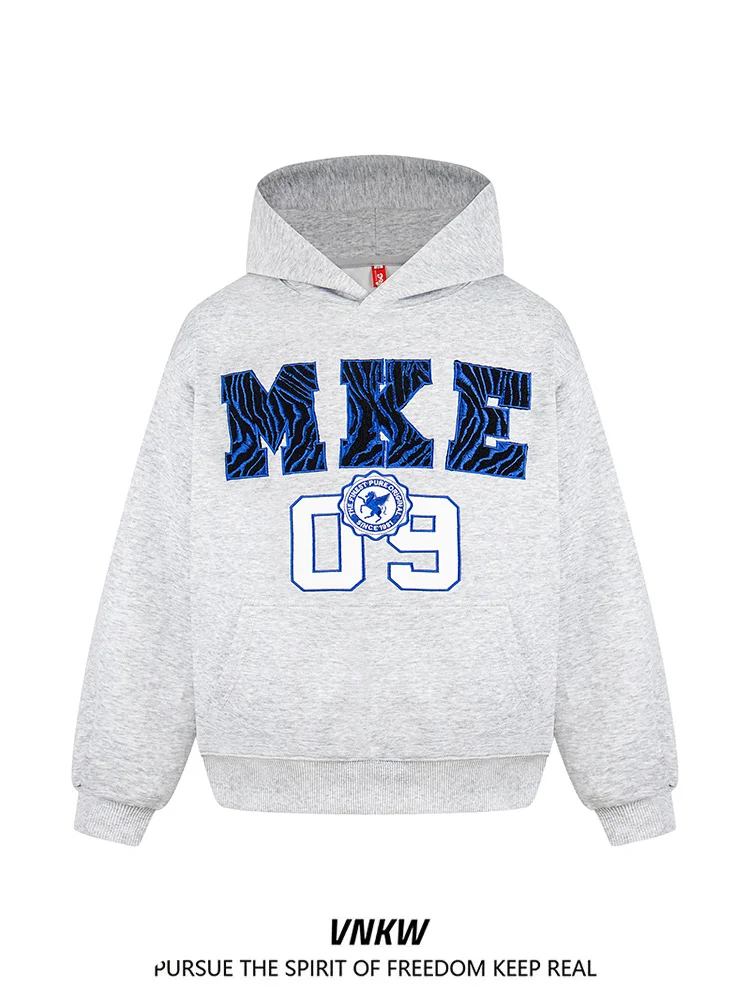 Retro American Embroidered Hoodie Sweatirt Loose ex Casual Versatile Outerwear for Couples Lazy Sle Streetwear
Retro American Embroidered Hoodie Sweatirt Loose ex Casual Versatile Outerwear for Couples Lazy Sle Streetwear