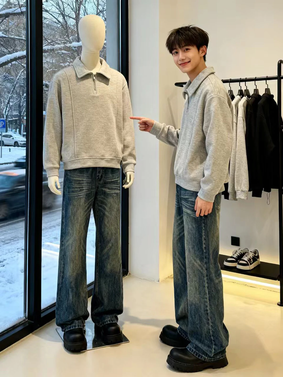 Blue Whisker Pattern Flared Denim Jeans Men Winter American High Street Vibe Cleanfit Drape Straight Leg Pants
Blue Whisker Pattern Flared Denim Jeans Men Winter American High Street Vibe Cleanfit Drape Straight Leg Pants
