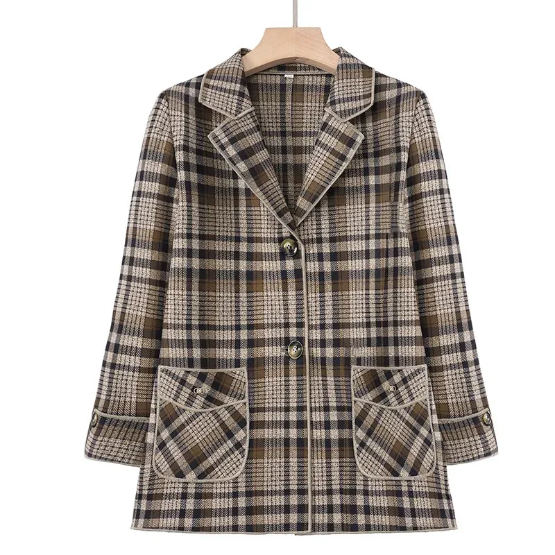 Fashion Middle-Aged And Elderly Women's Coat Tops Spring Autumn Coat Outerwear 2024 New Short Loose Plaid Jacket Big Size 6XL 
Fashion Middle-Aged And Elderly Women's Coat Tops Spring Autumn Coat Outerwear 2024 New Short Loose Plaid Jacket Big Size 6XL