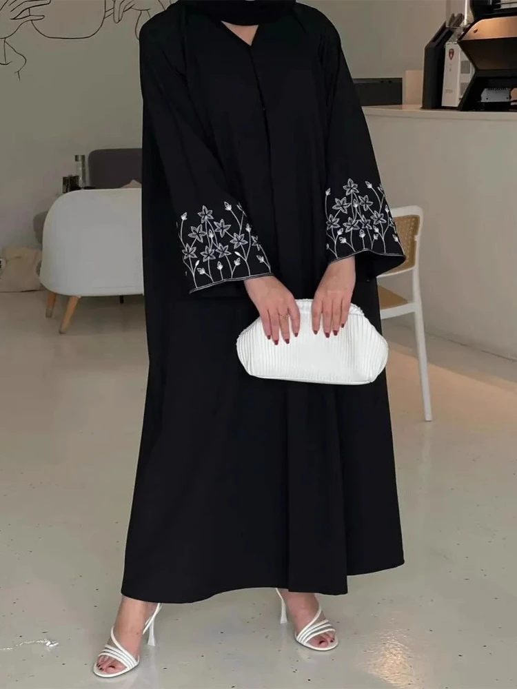 Eid Women Abaya Party Dress Muslim Abayas Cardigan Jalabiya Ramadan Embroidery Sleeve Vestido Largos Kaftan Arab Long Robe 2025
Eid Women Abaya Party Dress Muslim Abayas Cardigan Jalabiya Ramadan Embroidery Sleeve Vestido Largos Kaftan Arab Long Robe 2025
