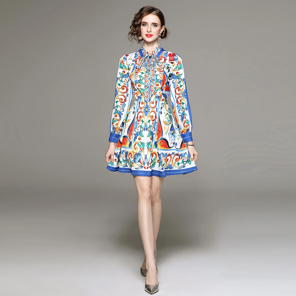 Fashion Runway Summer Dress 2023 New Women's Turn Down Neck Long Sleeve Blue and White Porcelain Ruffles Mini Dress T2024 
Fashion Runway Summer Dress 2023 New Women's Turn Down Neck Long Sleeve Blue and White Porcelain Ruffles Mini Dress T2024