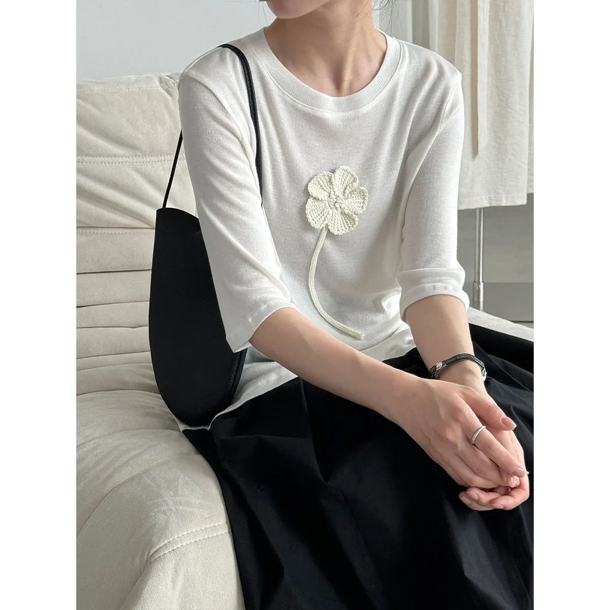 White Knitted Floral Mid-Sleeve T-Shirt For Women, Summer Thin Loose Simple Design Short-Sleeve Top
White Knitted Floral Mid-Sleeve T-Shirt For Women, Summer Thin Loose Simple Design Short-Sleeve Top