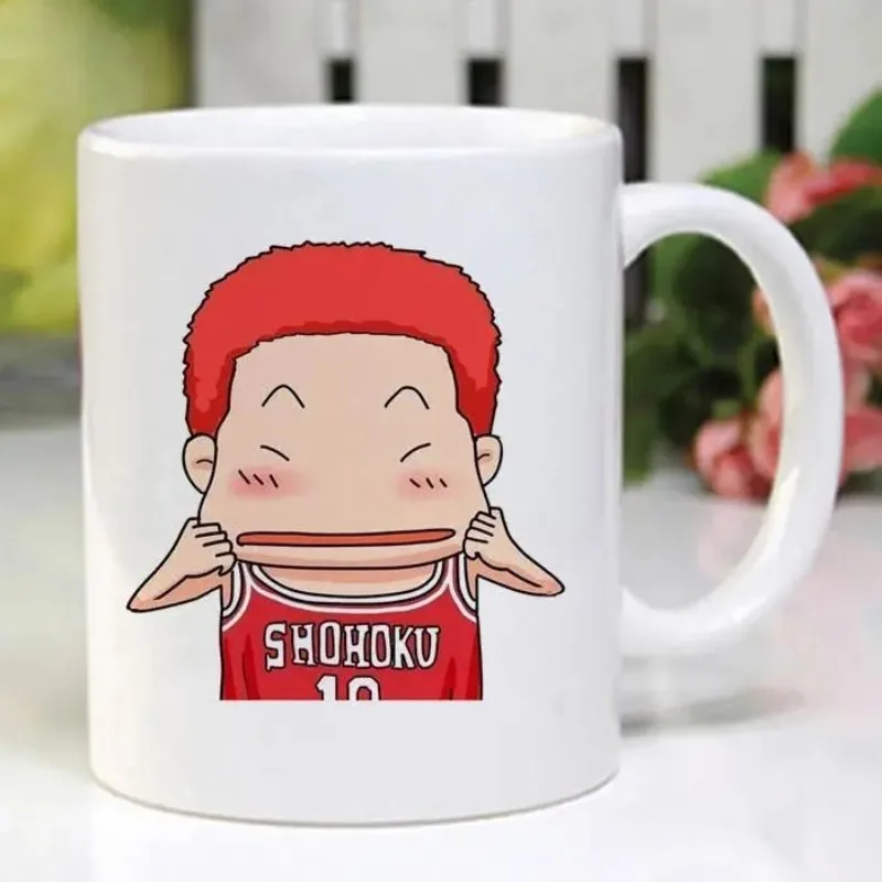 Slam Dunk Kawaii Творческий аниме периферийный сакураги ханамичи рукава Kaede керамическая чашка Милая Mitsui Hisashi кружка подарок оптовая продажа
Slam Dunk Kawaii Творческий аниме периферийный сакураги ханамичи рукава Kaede керамическая чашка Милая Mitsui Hisashi кружка подарок оптовая продажа