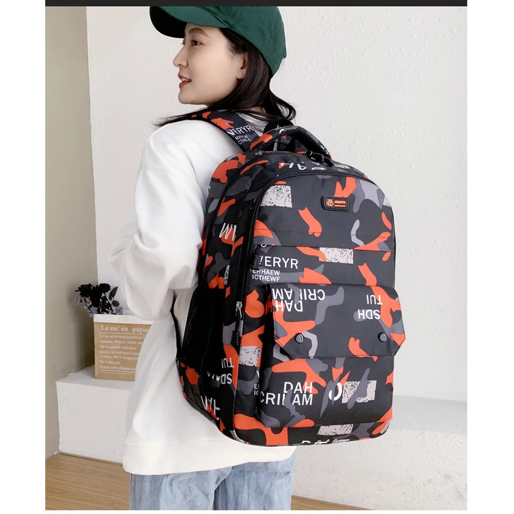 Large Capacity Backpack For Middle And High School Boys And Girls Casual Camouflage Printed Backpack
Large Capacity Backpack For Middle And High School Boys And Girls Casual Camouflage Printed Backpack