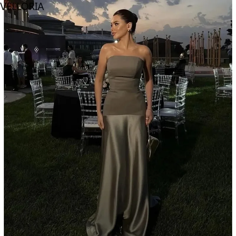 Elegant Strapless Satin Evening Dress Lace Up Ball Gown Sweep Train Prom Party Gown Vestdos De Fiesta Customized
Elegant Strapless Satin Evening Dress Lace Up Ball Gown Sweep Train Prom Party Gown Vestdos De Fiesta Customized