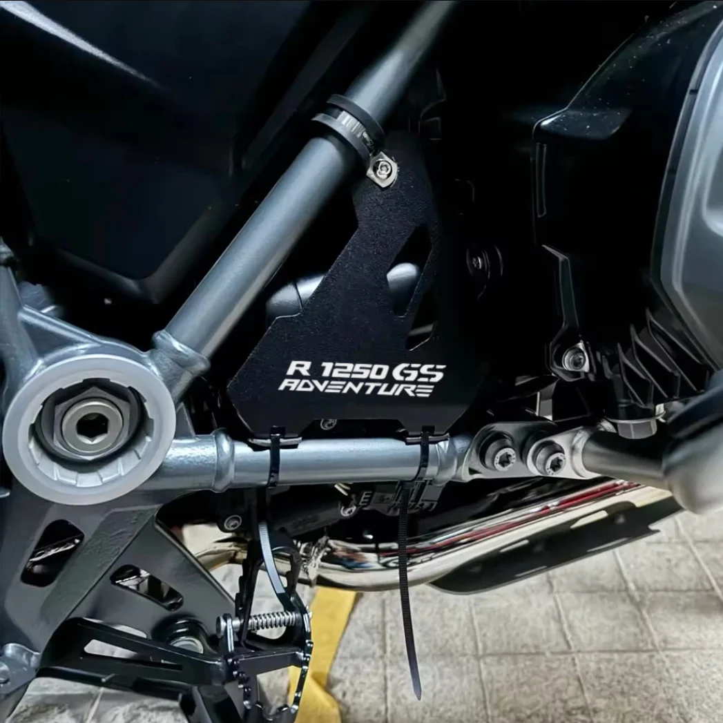 Motorcycle Accessories CNC Starter Guard Protector Cover | For BMW HPR1250GS HP R1250GS R 1250 GS 2019 2020 2021 2022 2023
Motorcycle Accessories CNC Starter Guard Protector Cover | For BMW HPR1250GS HP R1250GS R 1250 GS 2019 2020 2021 2022 2023