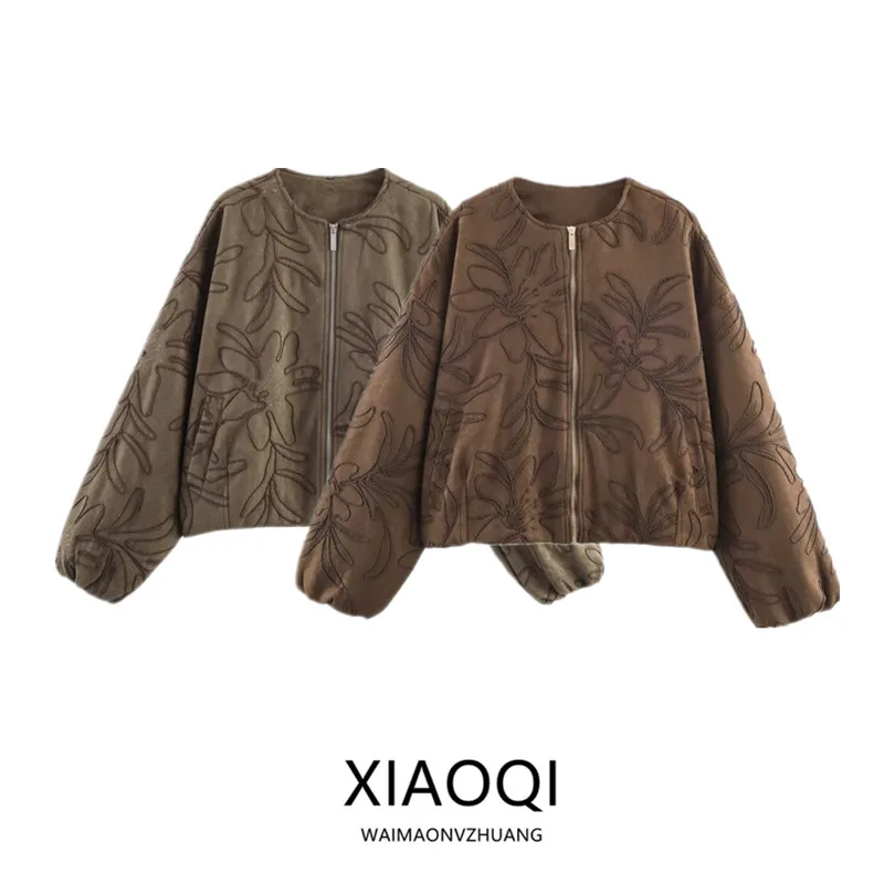 New Autumn 2025 Women's Velvet Textured Embroidered Pilot Jaet Outerwear Faionable Loose Fit Long Sve Zipper round Ne
New Autumn 2025 Women's Velvet Textured Embroidered Pilot Jaet Outerwear Faionable Loose Fit Long Sve Zipper round Ne