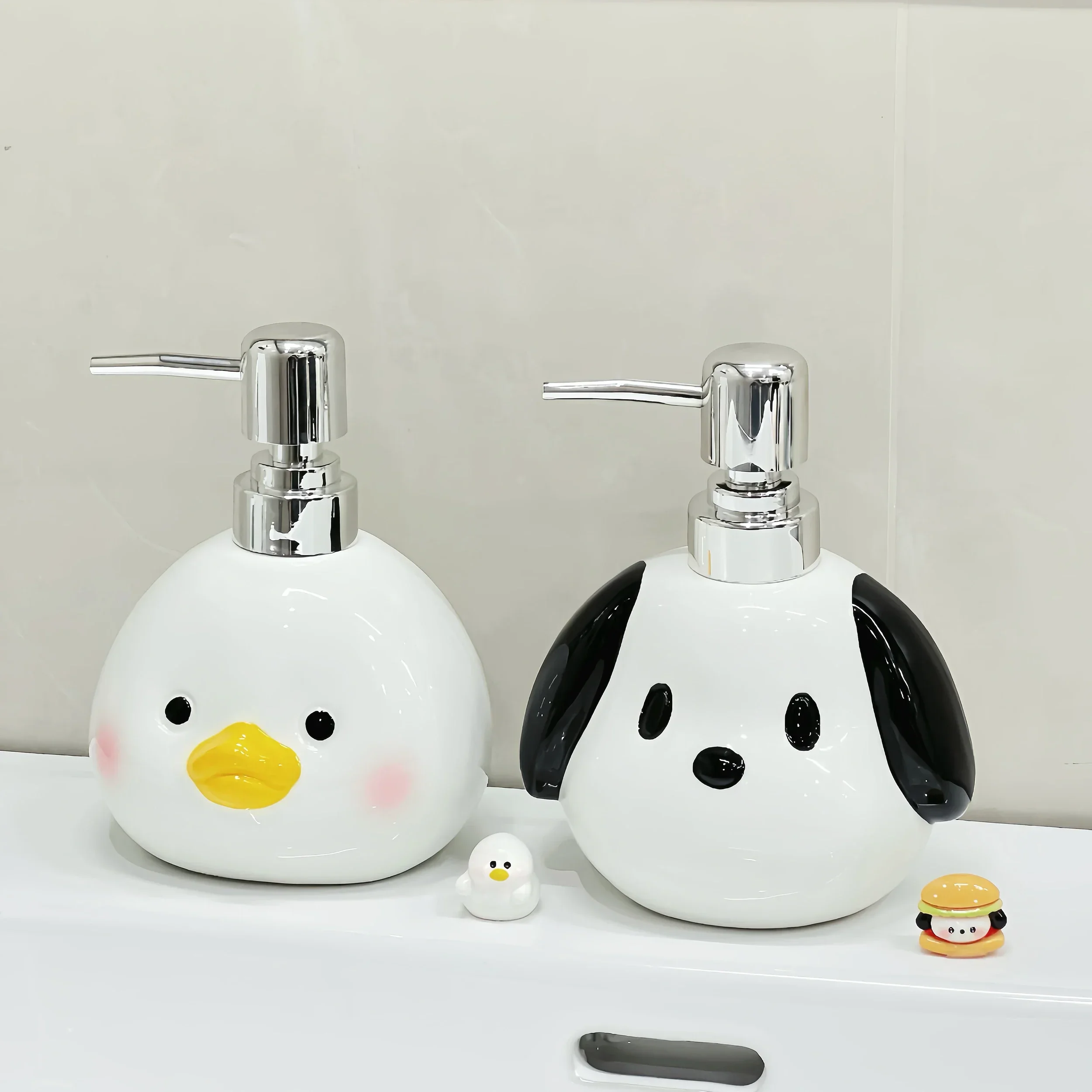 Керамический креативный пресс большой емкости, бутылка для лосьона, бутылка для дезинфицирующего средства для рук, гель для душа, бутылка для шампуня, дозатор мыла
Керамический креативный пресс большой емкости, бутылка для лосьона, бутылка для дезинфицирующего средства для рук, гель для душа, бутылка для шампуня, дозатор мыла