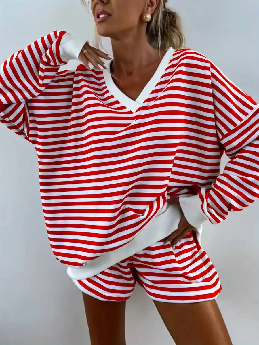 Red And White Striped V-Neck Long Sleeve Pajama Set Women Sleepwear Home Wear Shorts
Red And White Striped V-Neck Long Sleeve Pajama Set Women Sleepwear Home Wear Shorts