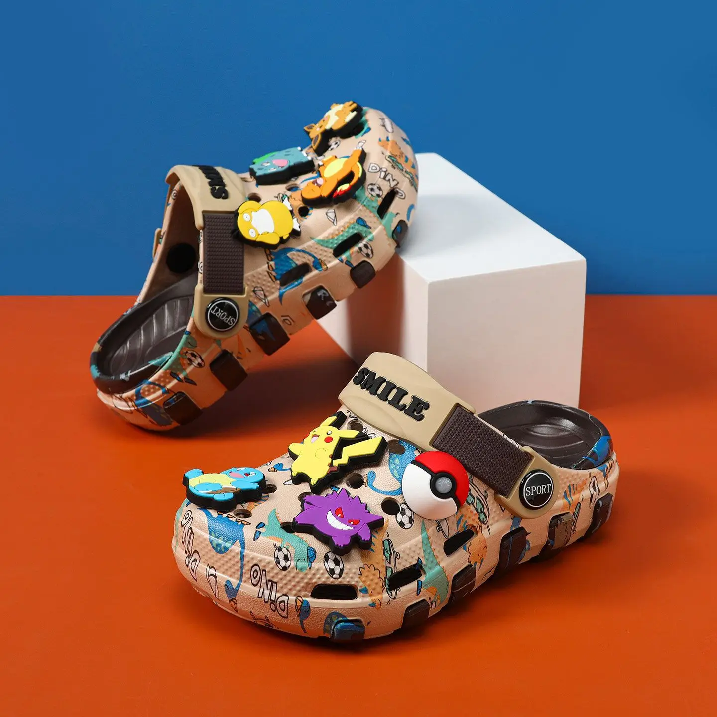Cute Pokemon Charms Children Hole Shoe Graffiti Printed Thick Sole Non Slip Clogs Bathroom Beach Outdoor Casual Sandals Footwear
Cute Pokemon Charms Children Hole Shoe Graffiti Printed Thick Sole Non Slip Clogs Bathroom Beach Outdoor Casual Sandals Footwear