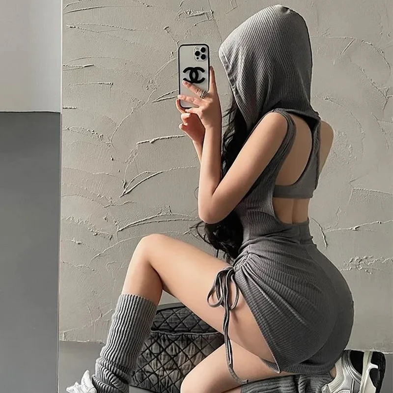 Sweet Hooded Drawstring Jumpsuits Women Summer Sexy Slim Sleeveless Rompers American Fashion Retro Pleated Ladies Jumpsuit
Sweet Hooded Drawstring Jumpsuits Women Summer Sexy Slim Sleeveless Rompers American Fashion Retro Pleated Ladies Jumpsuit