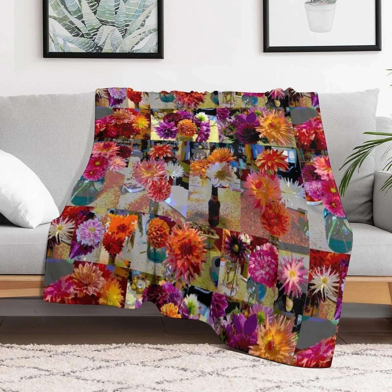 Posterized Dahlias all in a row Throw Blanket Furrys christmas decoration Cute christmas gifts Blankets
Posterized Dahlias all in a row Throw Blanket Furrys christmas decoration Cute christmas gifts Blankets