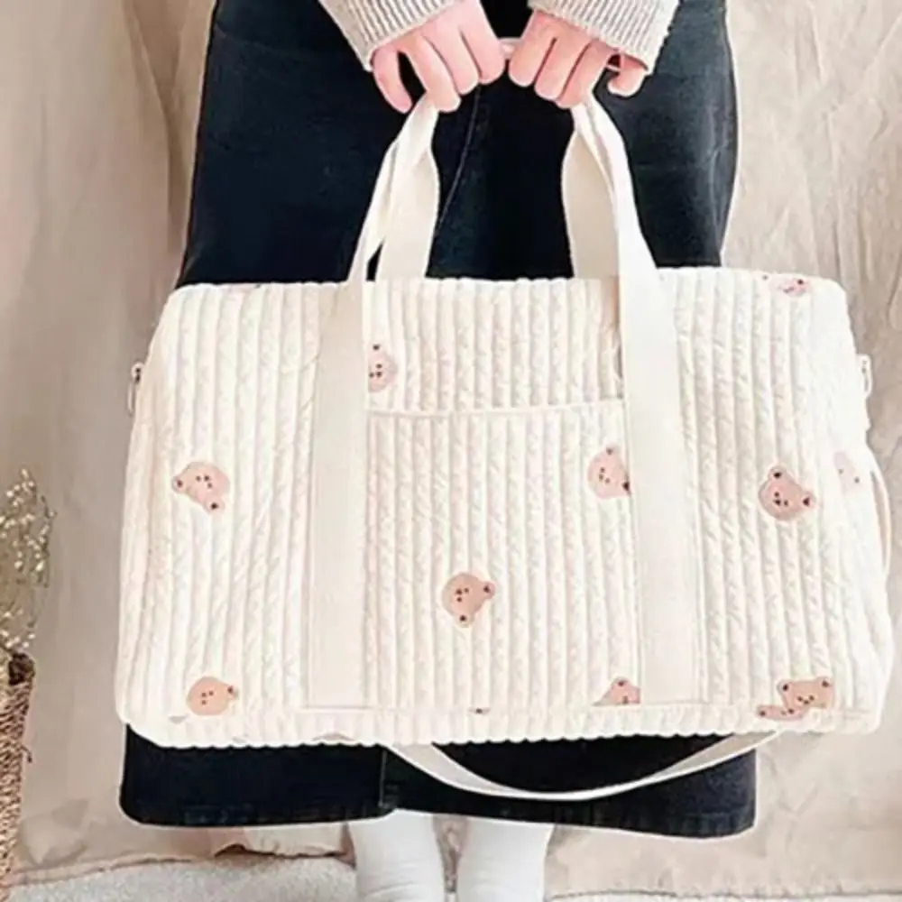 Large Capacity Travel Luggage Bag Foldable Cartoon Bear Embroidered Travel Bag Multi Functional Sweet Flower Handheld Duffle Bag
Large Capacity Travel Luggage Bag Foldable Cartoon Bear Embroidered Travel Bag Multi Functional Sweet Flower Handheld Duffle Bag