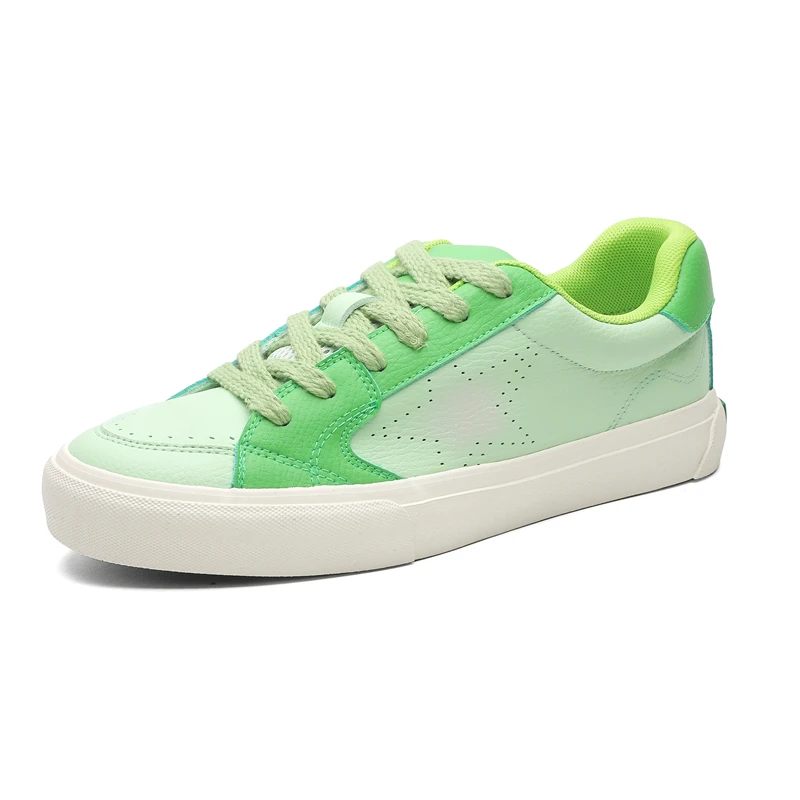 Fashionable and Classic Solid Color Design Board Shoes, High-quality, Lightweight and Comfortable Vulcanized Men's Shoes
Fashionable and Classic Solid Color Design Board Shoes, High-quality, Lightweight and Comfortable Vulcanized Men's Shoes