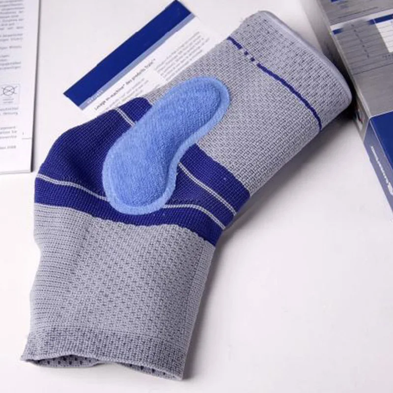 Nylon sports ankle protection for men and women four sided elastic and breathable ankle fixation and ankle protection equipment
Nylon sports ankle protection for men and women four sided elastic and breathable ankle fixation and ankle protection equipment