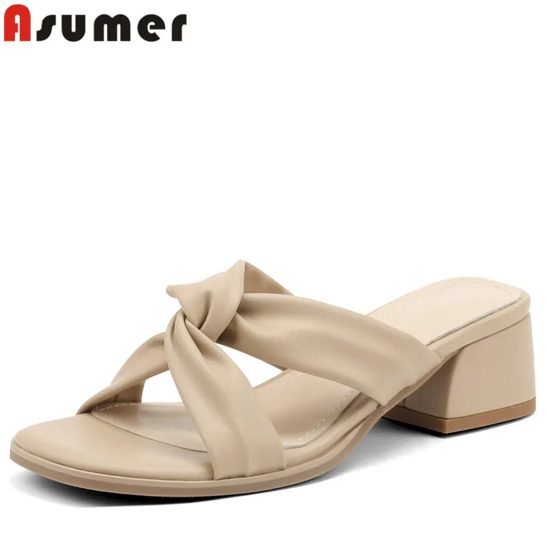 ASUMER 2022 New Plus Size 34-43 Genuine Leather Sandals Women Med Heels Shoes Pleated Casual Summer Ladies Shoes
ASUMER 2022 New Plus Size 34-43 Genuine Leather Sandals Women Med Heels Shoes Pleated Casual Summer Ladies Shoes