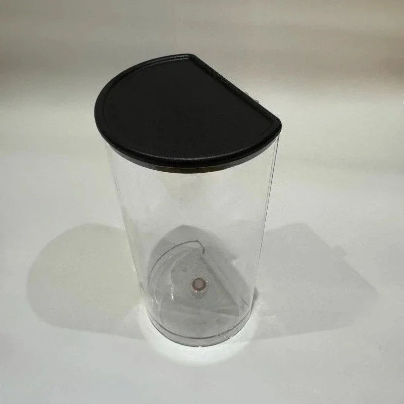 Suitable for Nespresso C113/D113/CITIZ capsule coffee machine water tank accessories with a lid
Suitable for Nespresso C113/D113/CITIZ capsule coffee machine water tank accessories with a lid